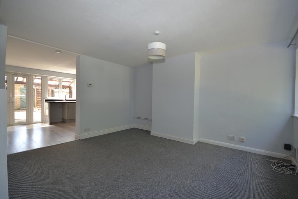 3 Bedroom Terraced for Sale in Milton Keynes, MK3 7PW