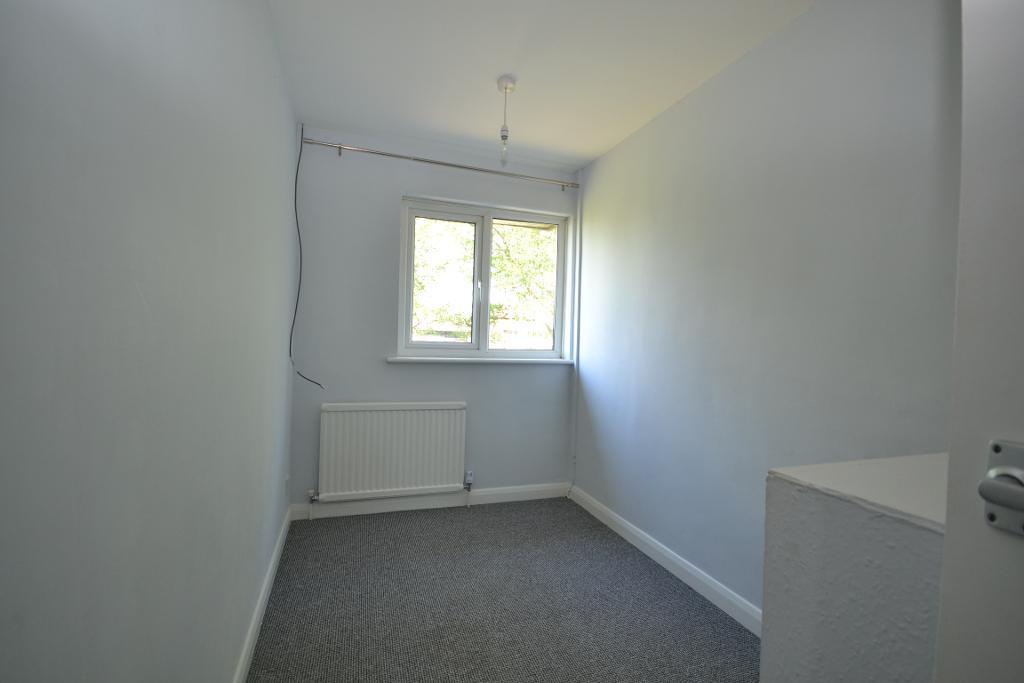 3 Bedroom Terraced for Sale in Milton Keynes, MK3 7PW