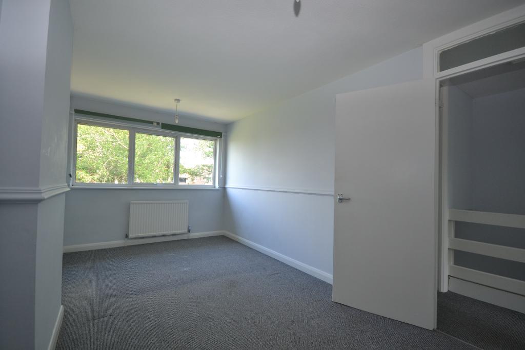 3 Bedroom Terraced for Sale in Milton Keynes, MK3 7PW