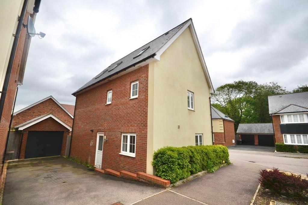 5 Bedroom Detached for Sale in Milton Keynes, MK8 1AF