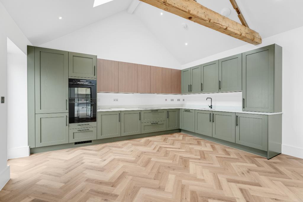3 Bedroom Barn Conversion for Sale in Milton Keynes, MK17 8AU