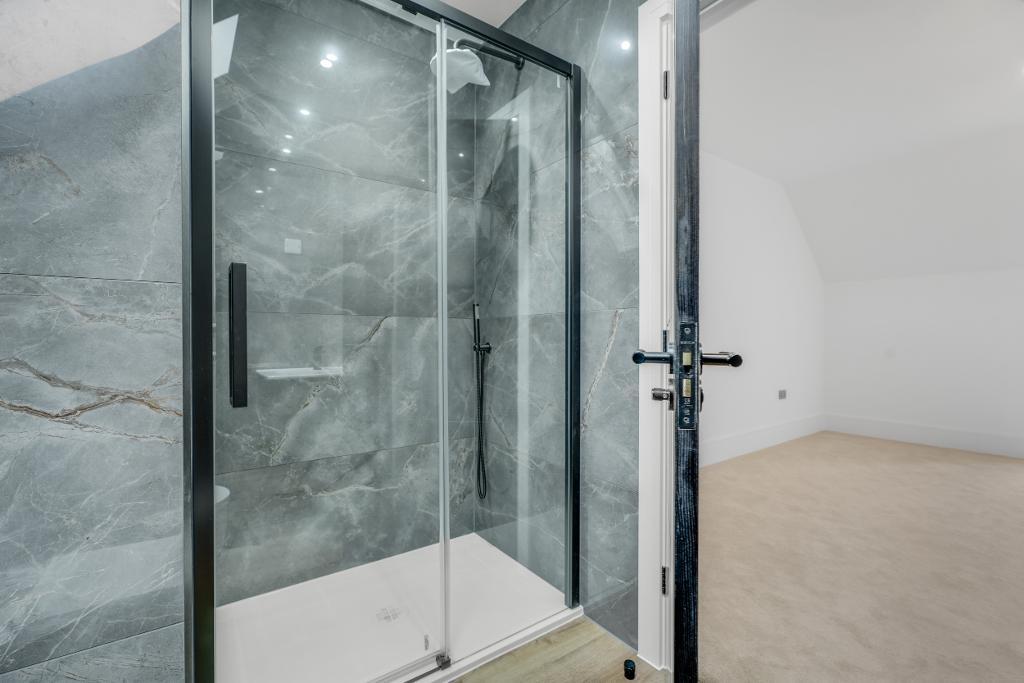 4 Bedroom Semi-Detached for Sale in Milton Keynes, MK17 8AU