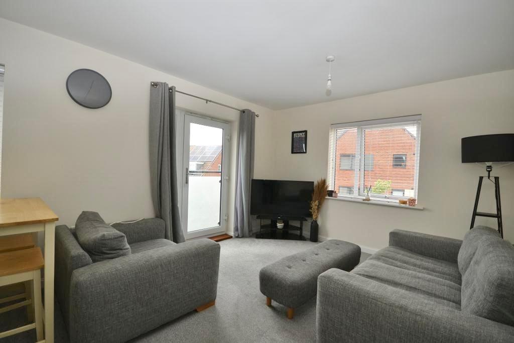 2 Bedroom Apartment for Sale in Milton Keynes, MK11 4DA