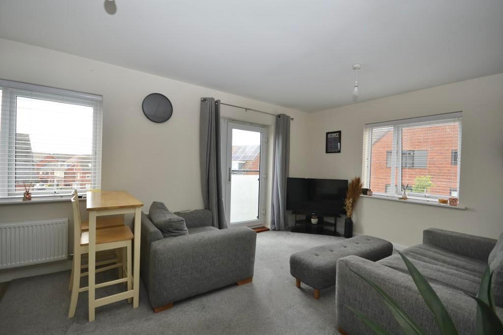 2 Bedroom Apartment for Sale in Milton Keynes, MK11 4DA