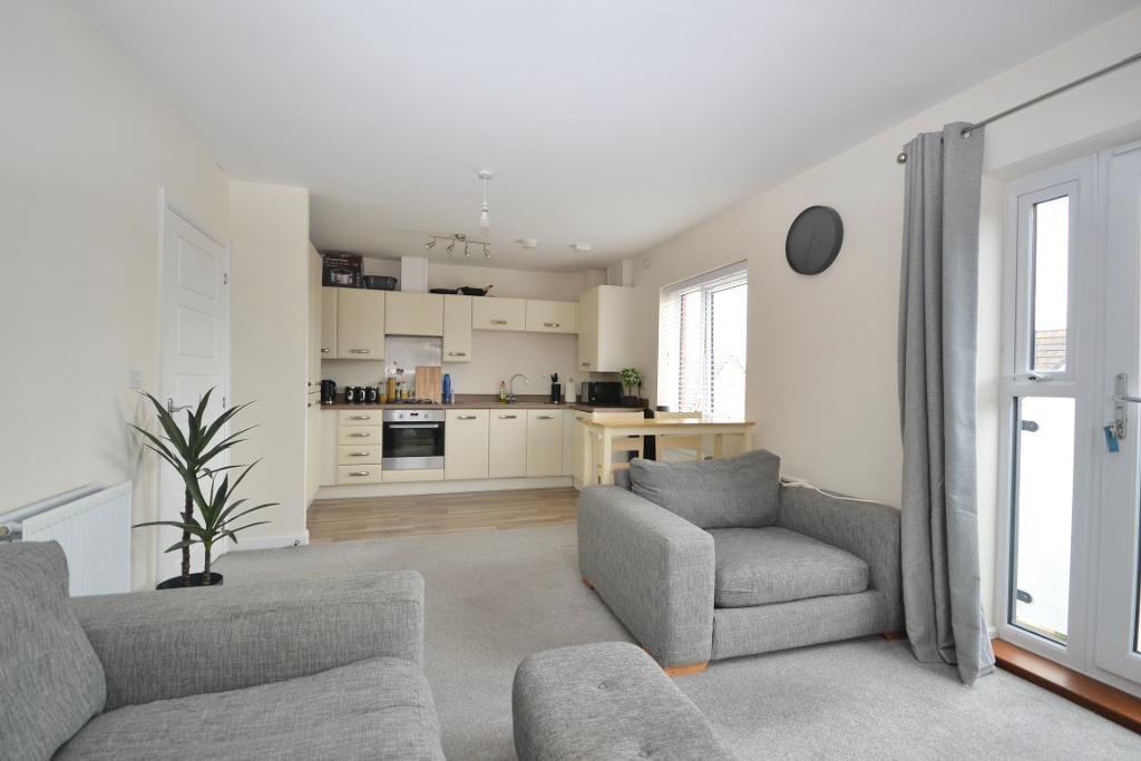 2 Bedroom Apartment for Sale in Milton Keynes, MK11 4DA