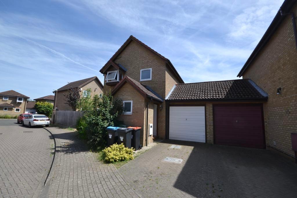3 Bedroom Link-Detached for Sale in Milton Keynes, MK8 0EJ