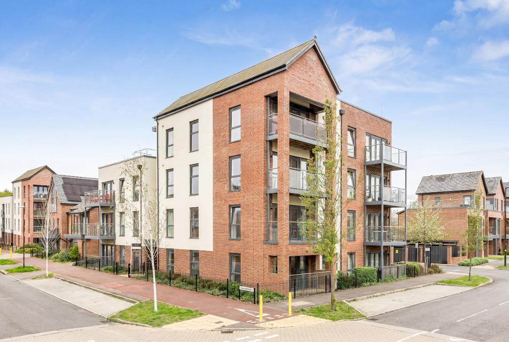 2 Bedroom Apartment for Sale in Milton Keynes, MK10 9UD