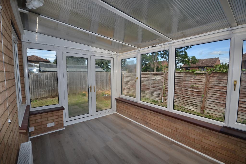 3 Bedroom Detached to Rent in Milton Keynes, MK8 9AR