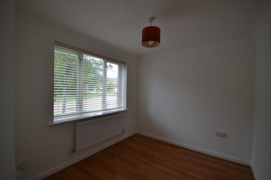 3 Bedroom Detached to Rent in Milton Keynes, MK8 0HA