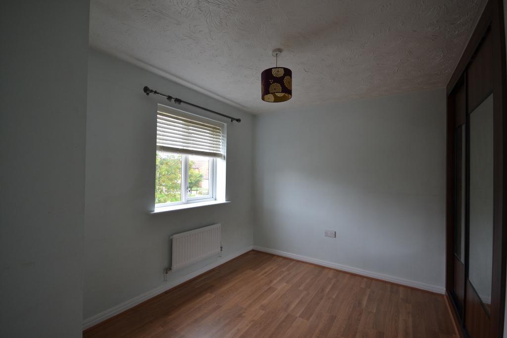 3 Bedroom Detached to Rent in Milton Keynes, MK8 0HA