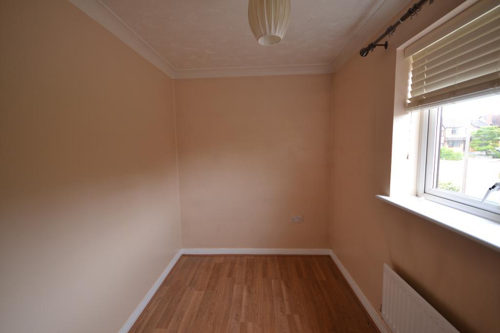 3 Bedroom Detached to Rent in Milton Keynes, MK8 0HA