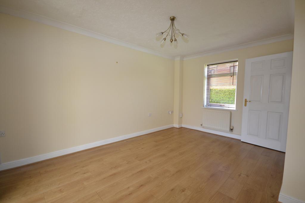 2 Bedroom End Terraced to Rent in Milton Keynes, MK4 4AH