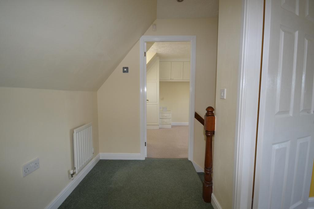 2 Bedroom End Terraced to Rent in Milton Keynes, MK4 4AH