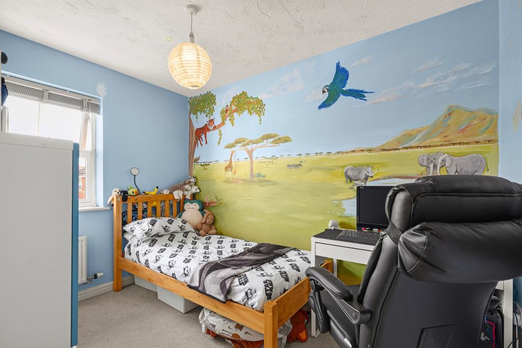 3 Bedroom Semi-Detached for Sale in Milton Keynes, MK8 0NS