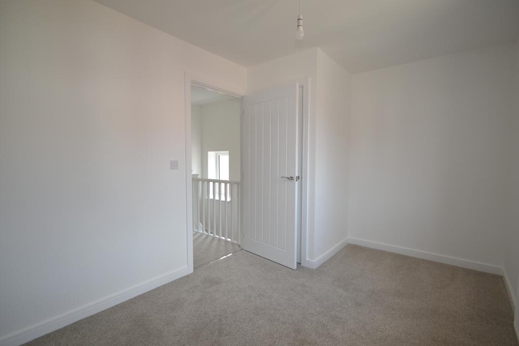 2 Bedroom Semi-Detached to Rent in Milton Keynes, MK12 6BU