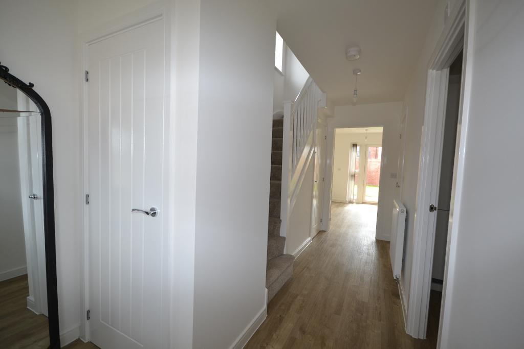 2 Bedroom Semi-Detached to Rent in Milton Keynes, MK12 6BU