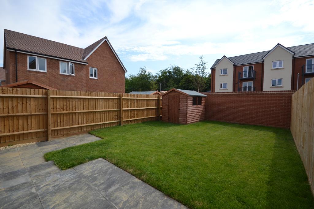 2 Bedroom Semi-Detached to Rent in Milton Keynes, MK12 6BU