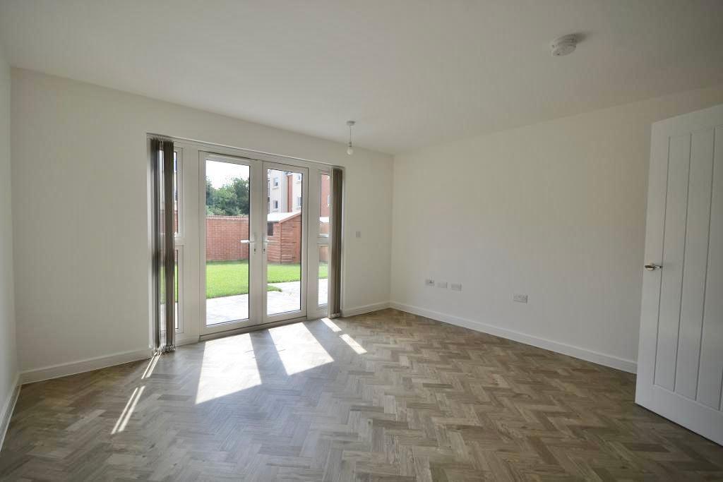 2 Bedroom Semi-Detached to Rent in Milton Keynes, MK12 6BU