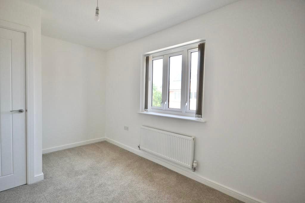 2 Bedroom Semi-Detached to Rent in Milton Keynes, MK12 6BU