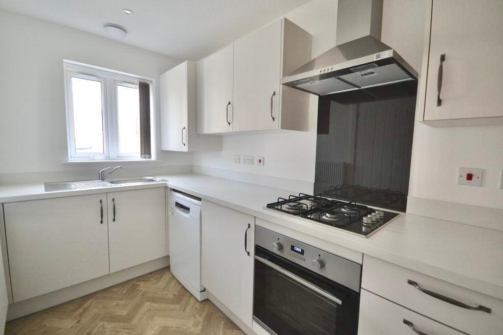 2 Bedroom Semi-Detached to Rent in Milton Keynes, MK12 6BU