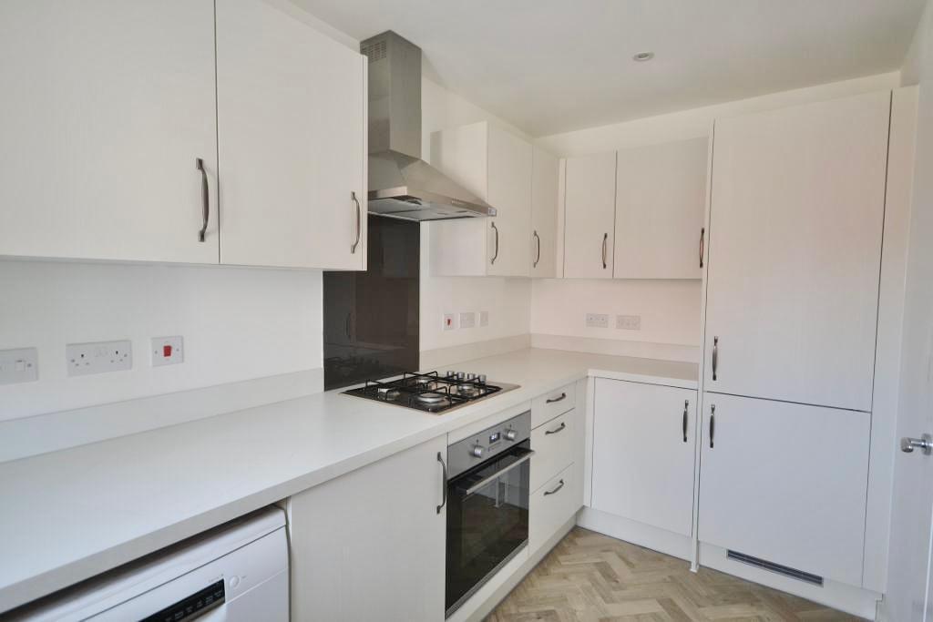 2 Bedroom Semi-Detached to Rent in Milton Keynes, MK12 6BU