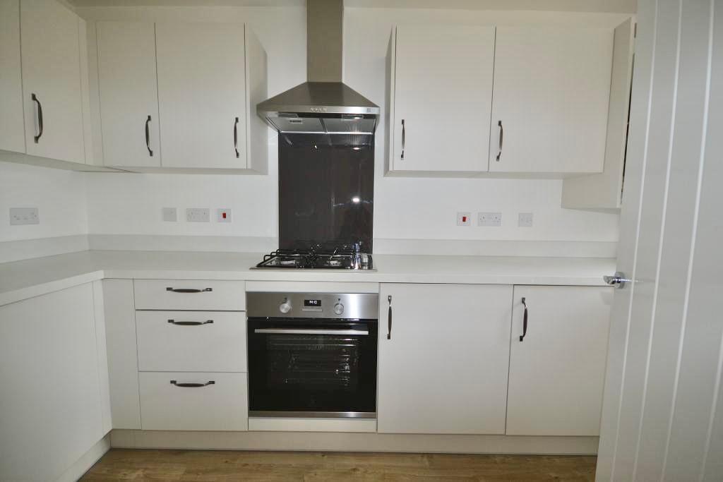 2 Bedroom Semi-Detached to Rent in Milton Keynes, MK12 6BU