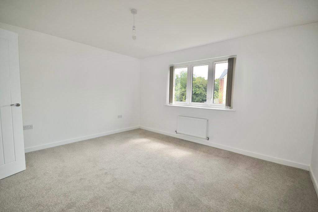 2 Bedroom Semi-Detached to Rent in Milton Keynes, MK12 6BU