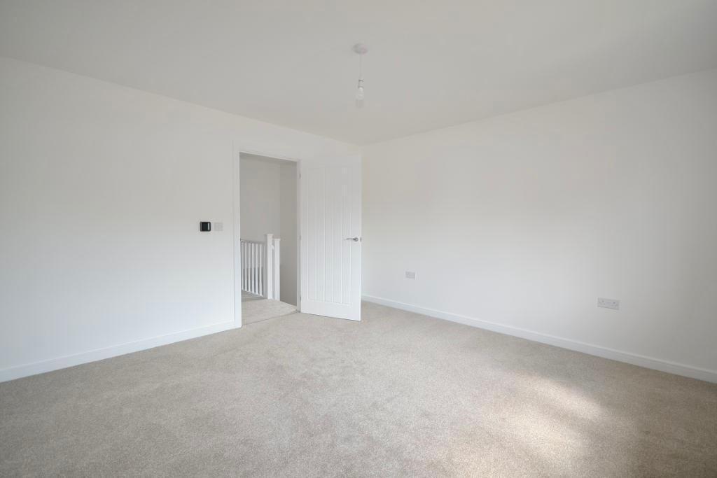 2 Bedroom Semi-Detached to Rent in Milton Keynes, MK12 6BU