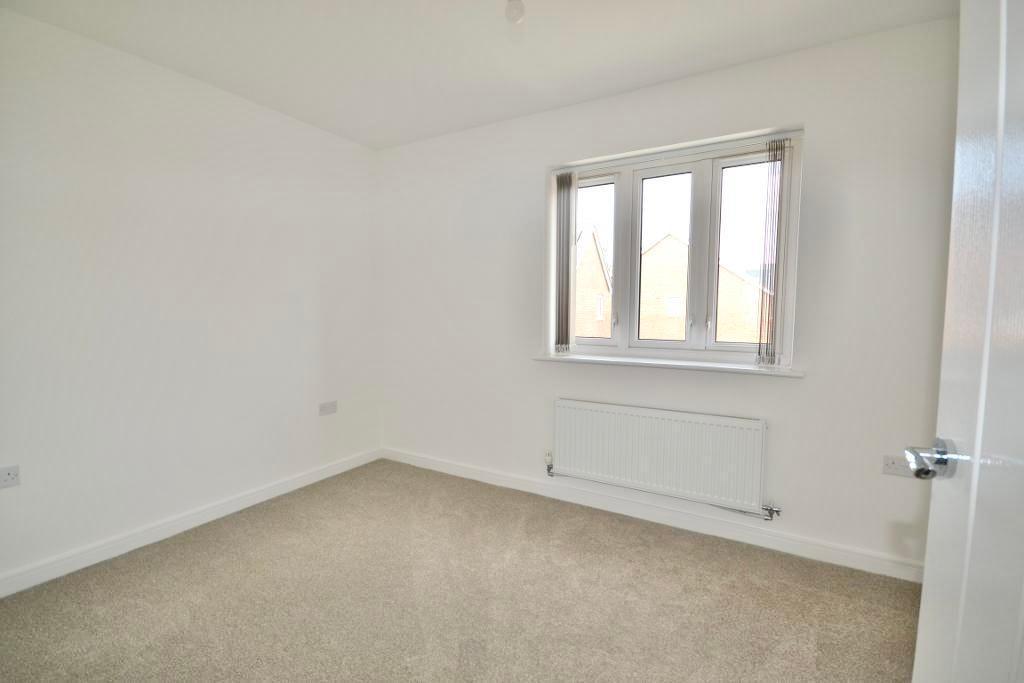 2 Bedroom Semi-Detached to Rent in Milton Keynes, MK12 6BU