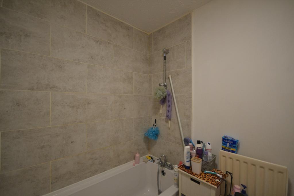 2 Bedroom Terraced to Rent in Milton Keynes, MK10 9EQ