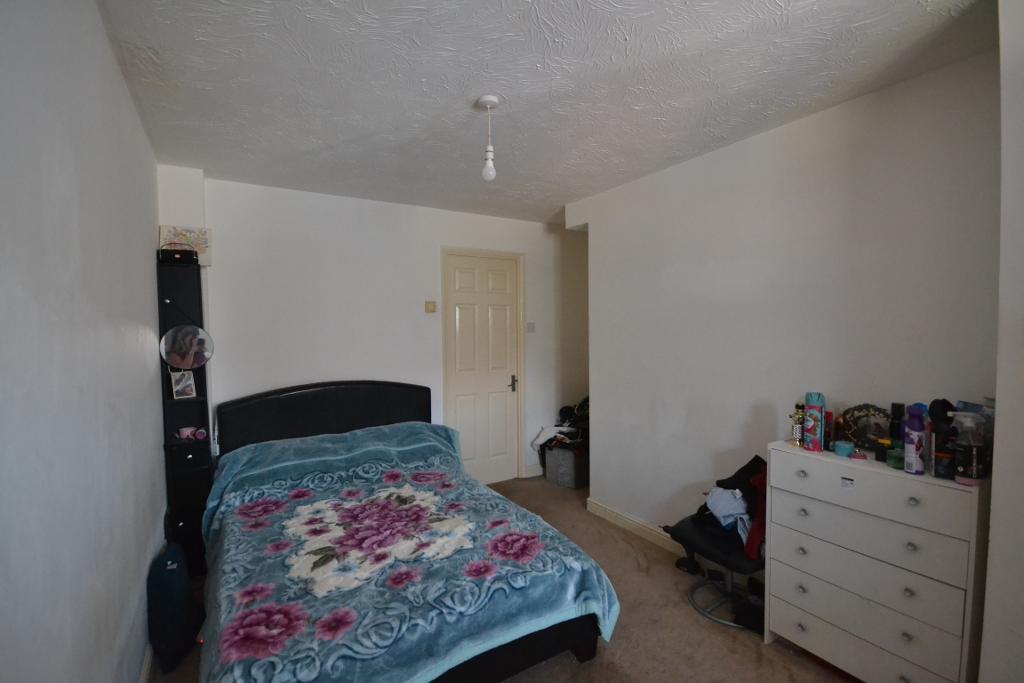 2 Bedroom Terraced to Rent in Milton Keynes, MK10 9EQ