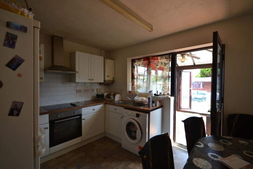 2 Bedroom Terraced to Rent in Milton Keynes, MK10 9EQ