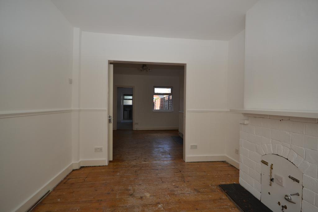3 Bedroom Detached for Sale in Milton Keynes, MK5 6AP