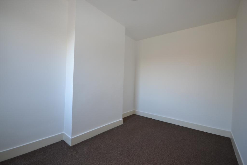 3 Bedroom Detached for Sale in Milton Keynes, MK5 6AP