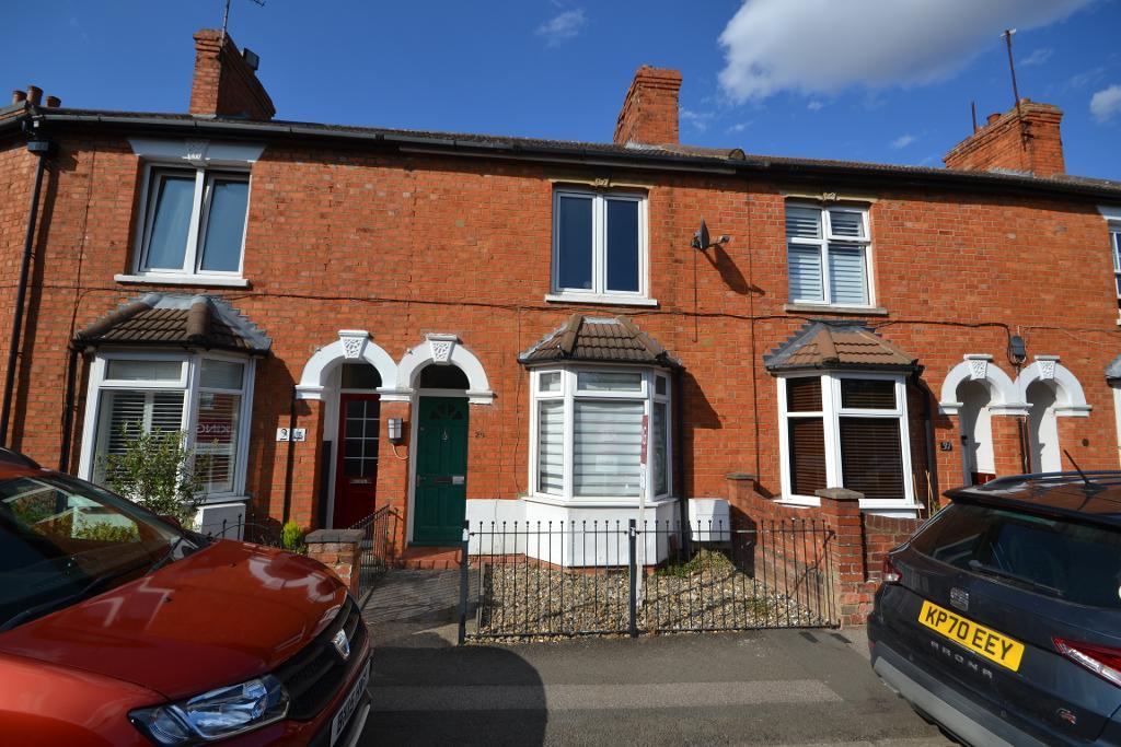 3 Bedroom Detached for Sale in Milton Keynes, MK5 6AP