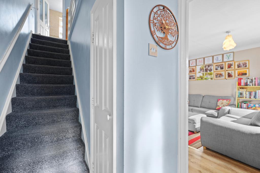 3 Bedroom End Terraced for Sale in Milton Keynes, MK3 7NX
