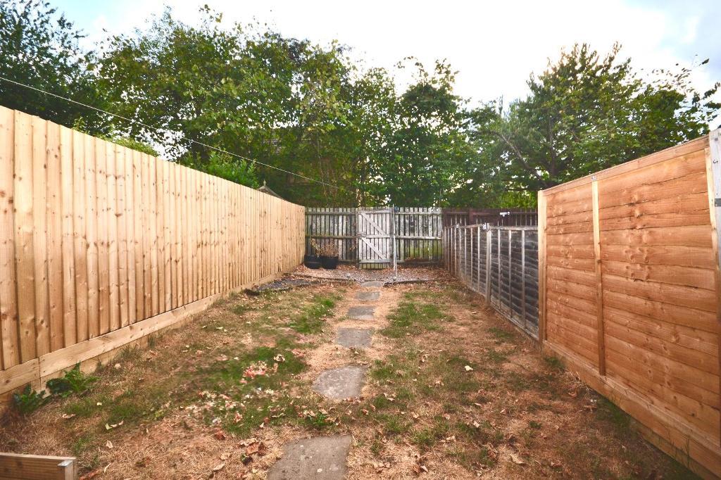 2 Bedroom Terraced to Rent in Milton Keynes, MK4 2JG