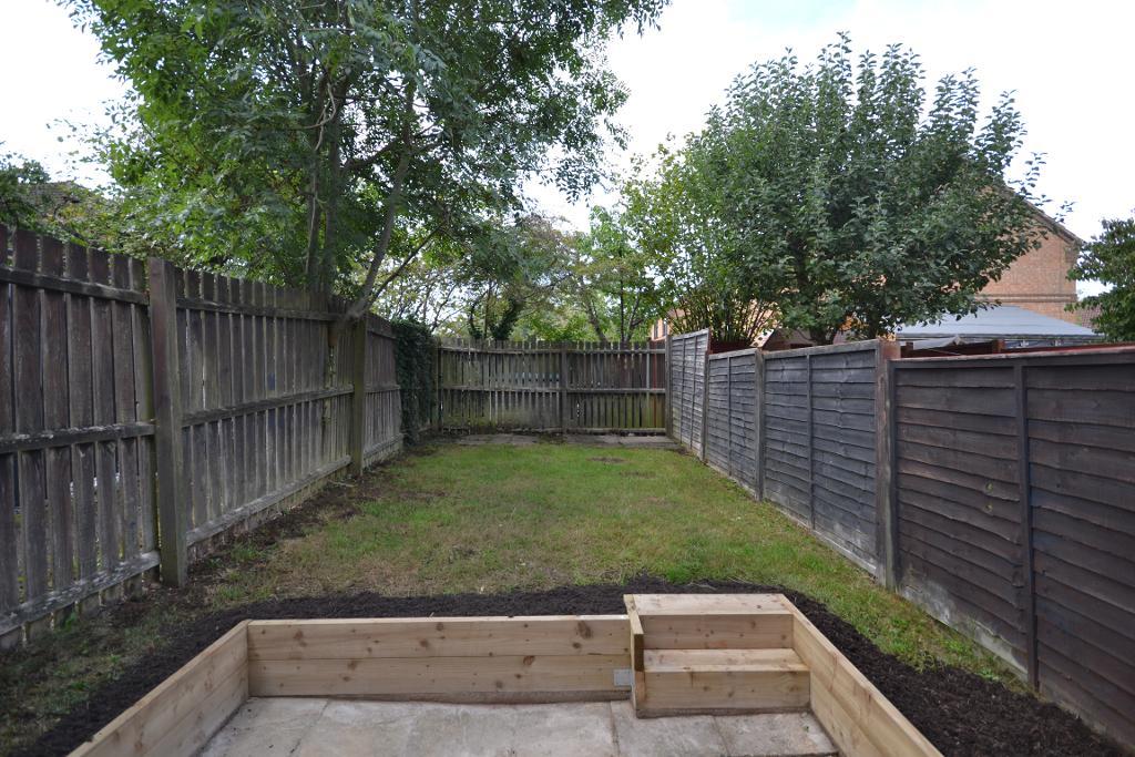 2 Bedroom Terraced to Rent in Milton Keynes, MK4 2JG