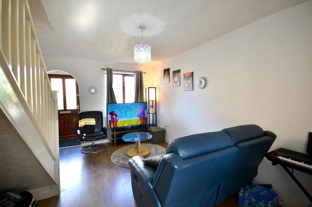 2 Bedroom Semi-Detached to Rent in Milton Keynes, MK7 7LH