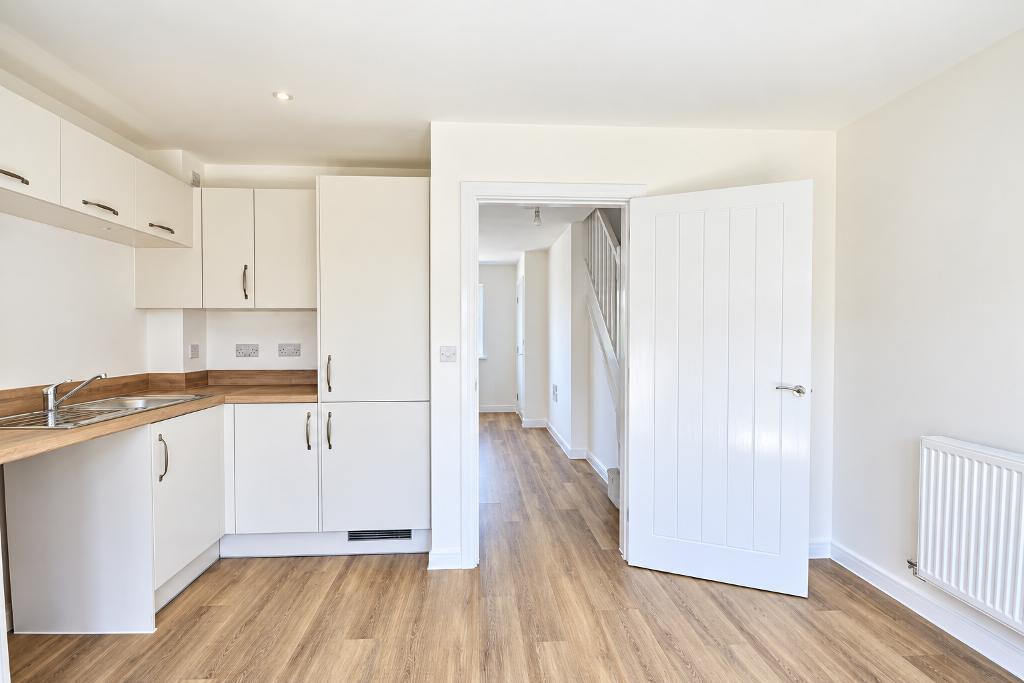 2 Bedroom Semi-Detached for Sale in Milton Keynes, MK8 8AB