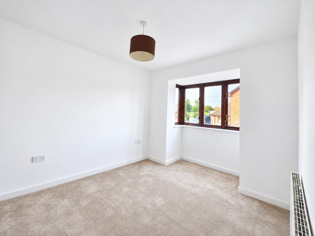 3 Bedroom Terraced for Sale in Milton Keynes, MK4 3HB