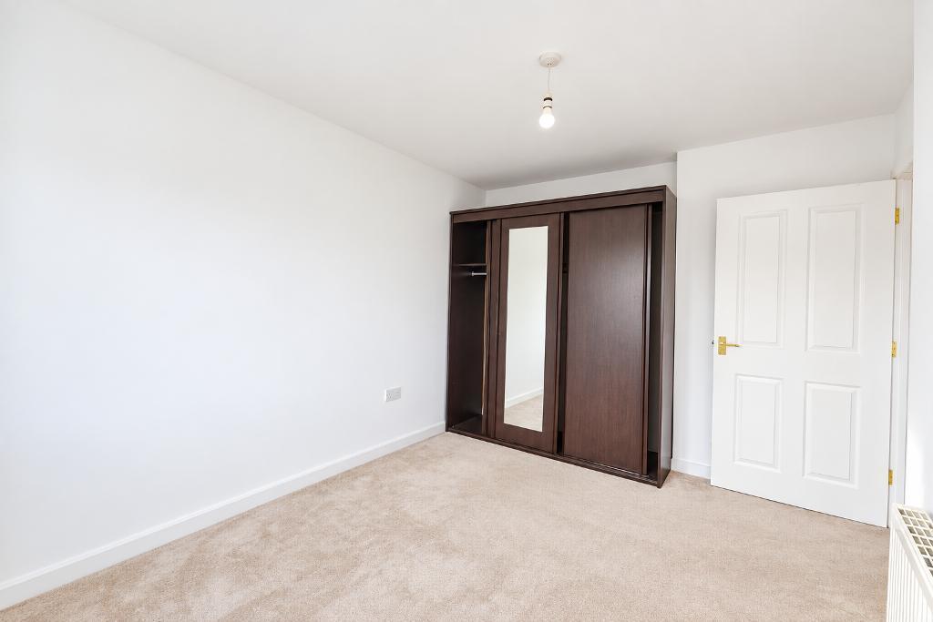 3 Bedroom Terraced for Sale in Milton Keynes, MK4 3HB