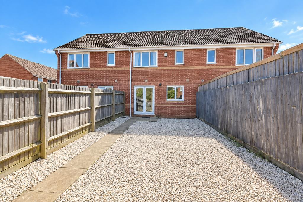 3 Bedroom Terraced for Sale in Milton Keynes, MK8 0NS