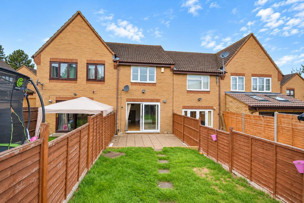 2 Bedroom Terraced for Sale in Milton Keynes, MK4 3BA