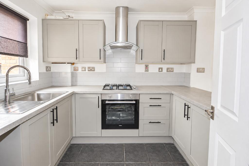 2 Bedroom Terraced for Sale in Milton Keynes, MK5 7FT
