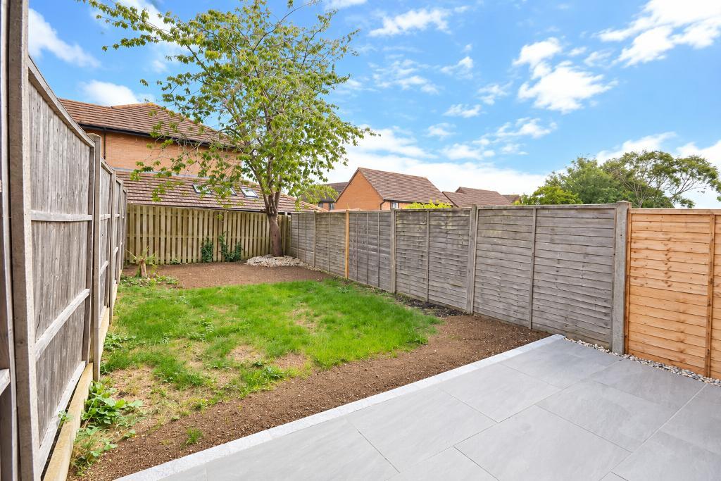 2 Bedroom Terraced for Sale in Milton Keynes, MK5 7FT