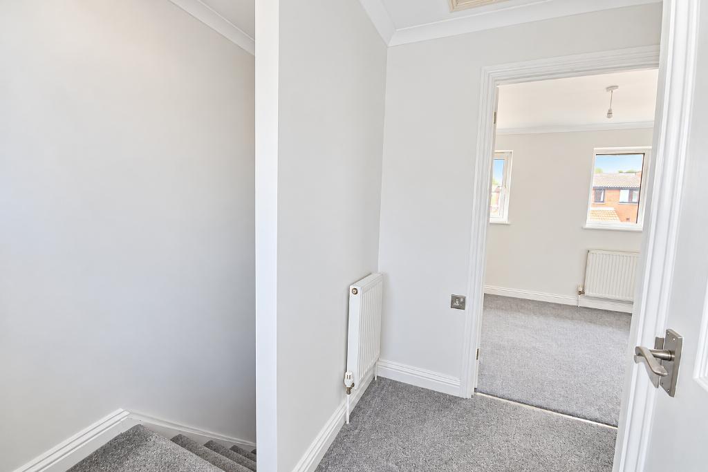 2 Bedroom Terraced for Sale in Milton Keynes, MK5 7FT