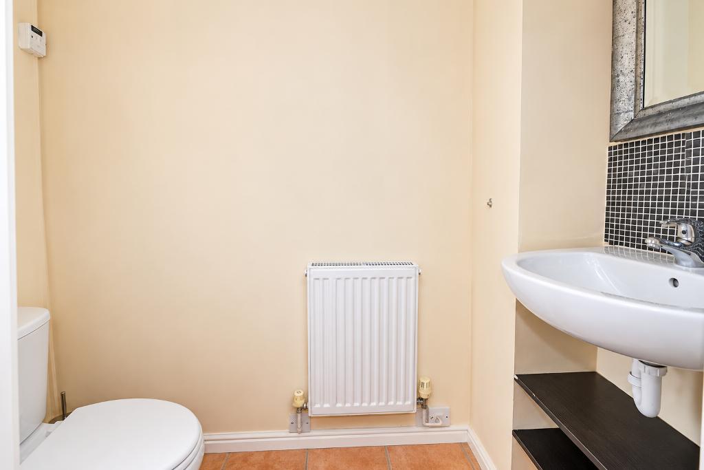 3 Bedroom Terraced for Sale in Milton Keynes, MK5 8ER