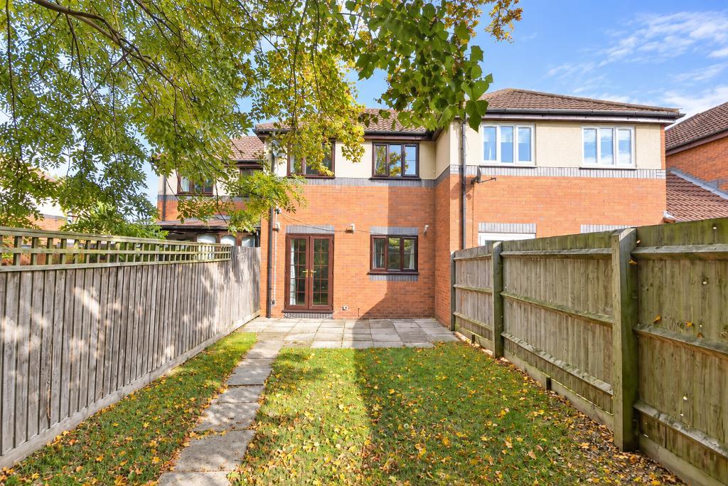 3 Bedroom Terraced for Sale in Milton Keynes, MK5 8ER